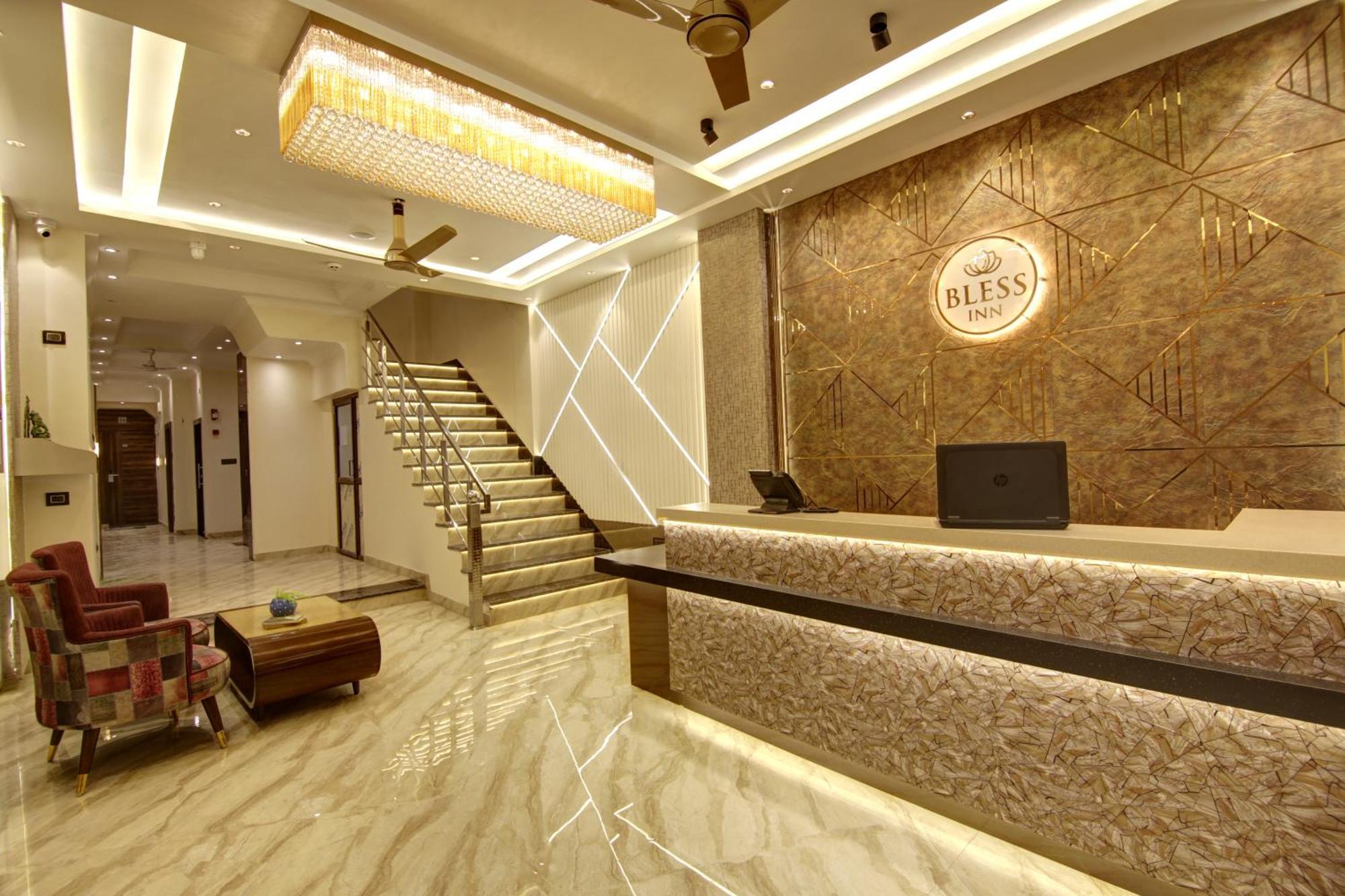 ניו דלהי Bless Inn - Near Connaught Place מראה חיצוני תמונה