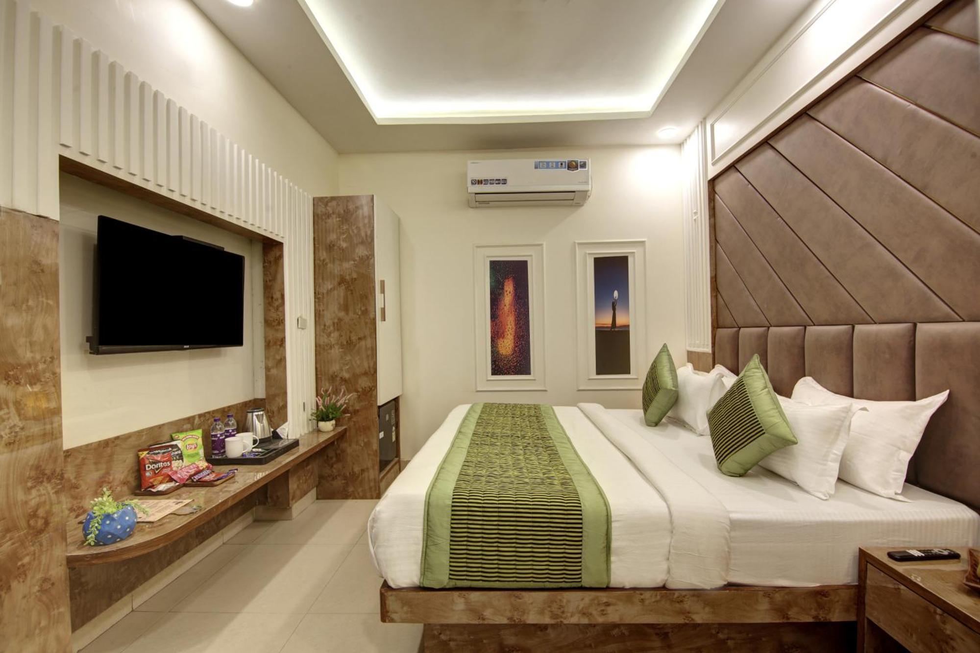 ניו דלהי Bless Inn - Near Connaught Place מראה חיצוני תמונה