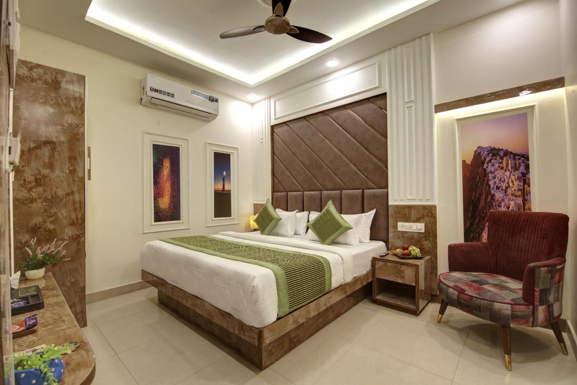 ניו דלהי Bless Inn - Near Connaught Place מראה חיצוני תמונה