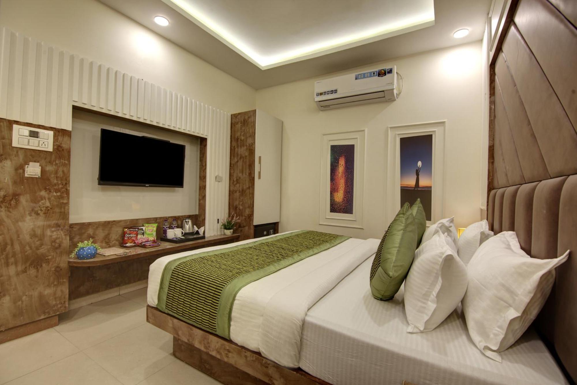 ניו דלהי Bless Inn - Near Connaught Place מראה חיצוני תמונה