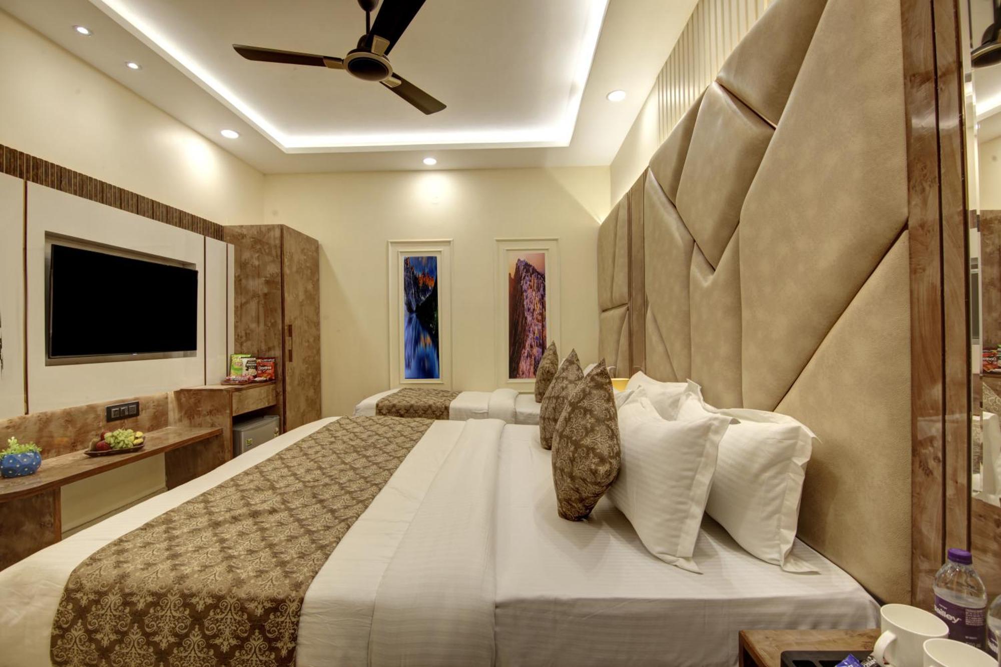 ניו דלהי Bless Inn - Near Connaught Place מראה חיצוני תמונה