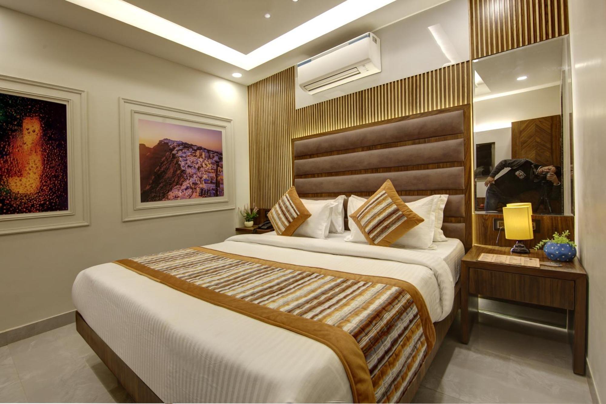 ניו דלהי Bless Inn - Near Connaught Place מראה חיצוני תמונה