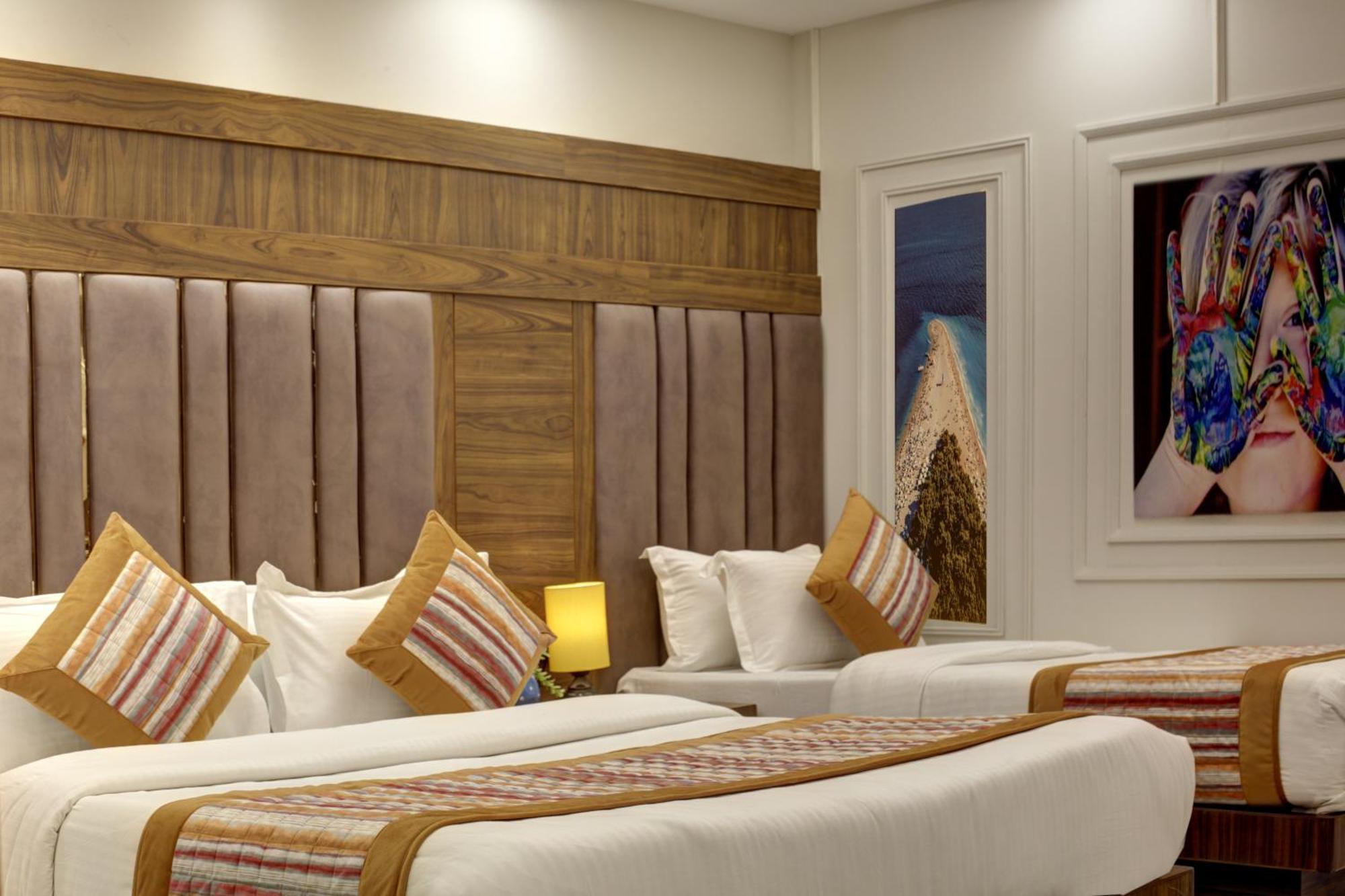 ניו דלהי Bless Inn - Near Connaught Place מראה חיצוני תמונה