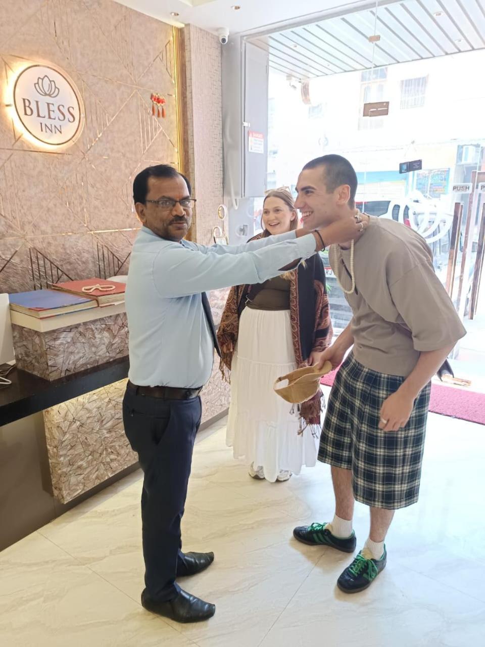 ניו דלהי Bless Inn - Near Connaught Place מראה חיצוני תמונה