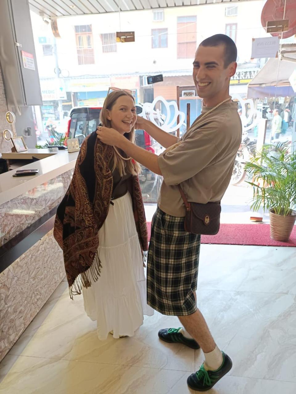 ניו דלהי Bless Inn - Near Connaught Place מראה חיצוני תמונה